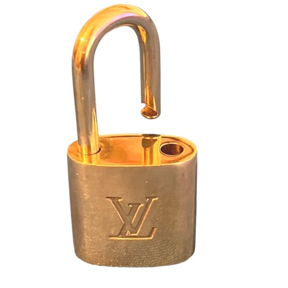 Small Brass Louis Vuitton Lock and Key Set. - Picture 5 of 10